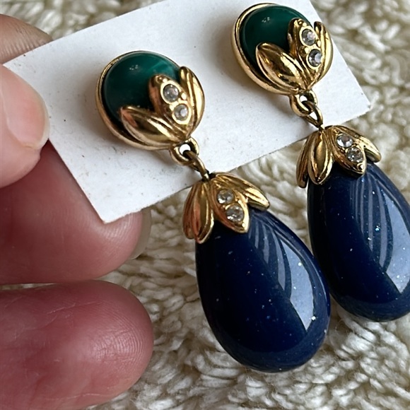 Vintage Glam Tear Drop Blue Rhinestone Statement Earrings - Picture 2 of 4